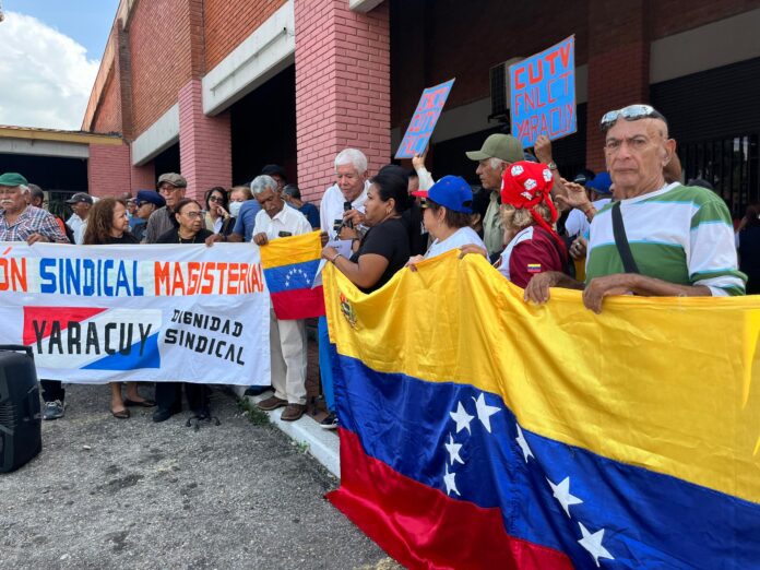 Este viernes 29 de mayo los abuelos de Yaracuy amanecieron protestando y exigiendo reivindicaciones salariales y mejoras en su calidad de vida