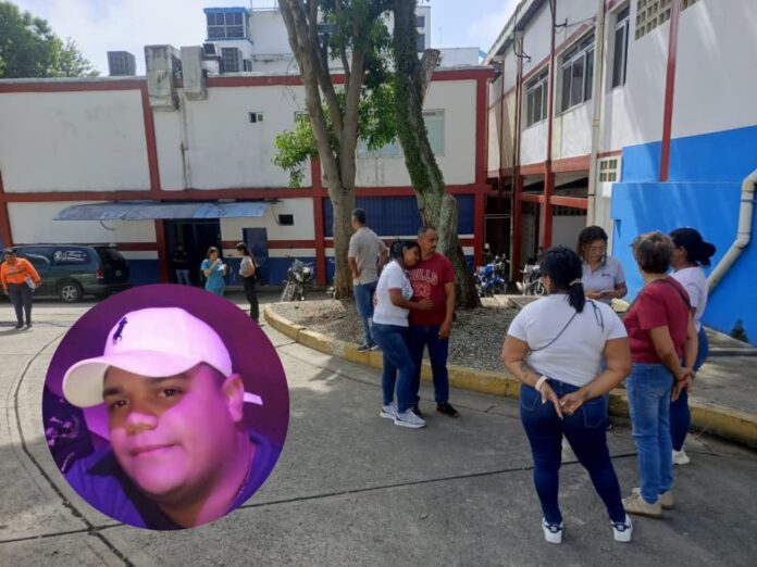 Sus familiares y amigos estaban consternados a las afueras de la morgue del hospital central de San Felipe