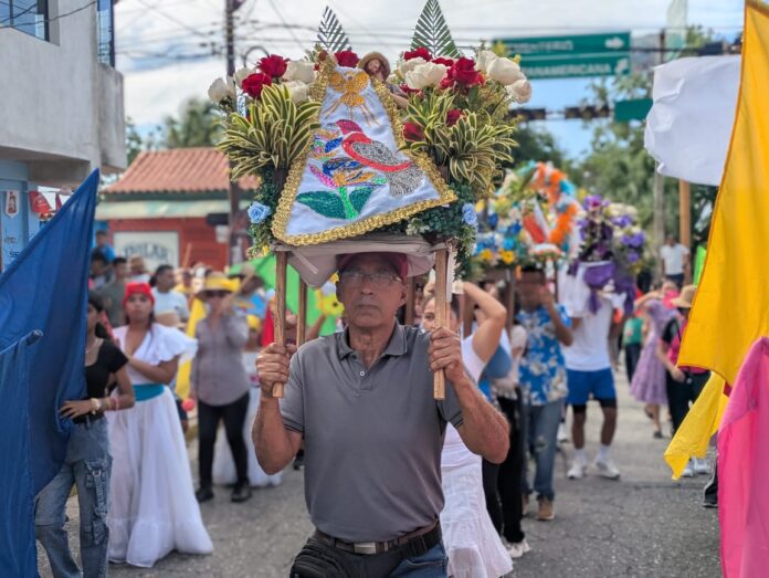 La parranda recorrió las prinicipales calles y avenidas del municipio Cocorote