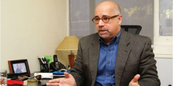 El vicepresidente de Foro Penal Gonzalo Himiob dijo que 25 presos políticos fueron excarcelados entre el pasado lunes y el viernes
