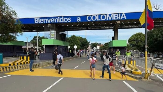 Las autoridades consulares exhortaron a los ciudadanos a tomar previsiones ante la restricción temporal