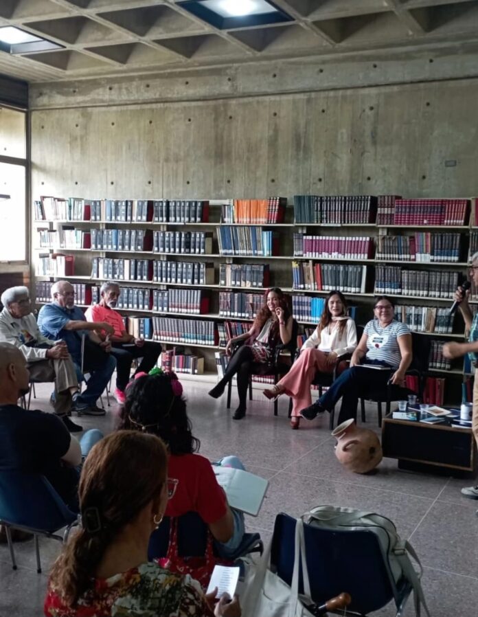 Los asistentes podrán disfrutar de un recital poético y presentaciones musicales en honor a Venezuela.