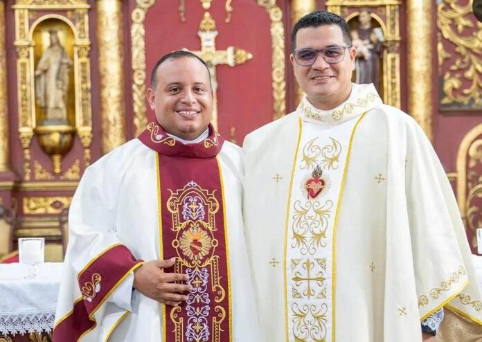 El presbítero Arnado Martínez cumplirá funciones como vicario parroquial de la Catedral, mientras que Dosmales Zárraga será el administrador parroquial en Nuestra Señora del Rosario en Sabana de Parra.