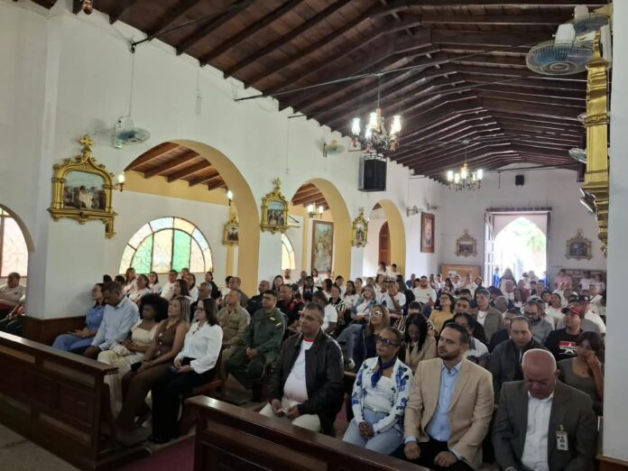 La primera actividad de la agenda fue una misa de acción de gracias realizada en la Iglesia El Nazareno