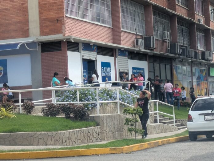 Los entes del Servicio Administrativo de Identificación, Migración y Extranjería (Saime), Servicio Autónomo de Registros y Notarías (Saren), así como el Servicio Nacional Integrado de Administración Aduanera y Tributaria (Seniat) están laborando normalmente