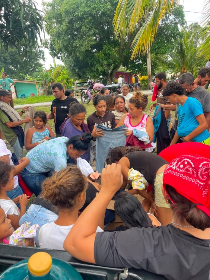 También señalaron que se están preparando para volver este próximo fin de semana a seguir brindando apoyo a esas familias que hoy nos necesitan