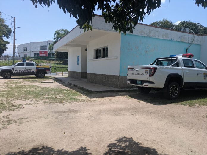 El cuerpo del sujeto ultimado continúa en la sede de la medicatura forense