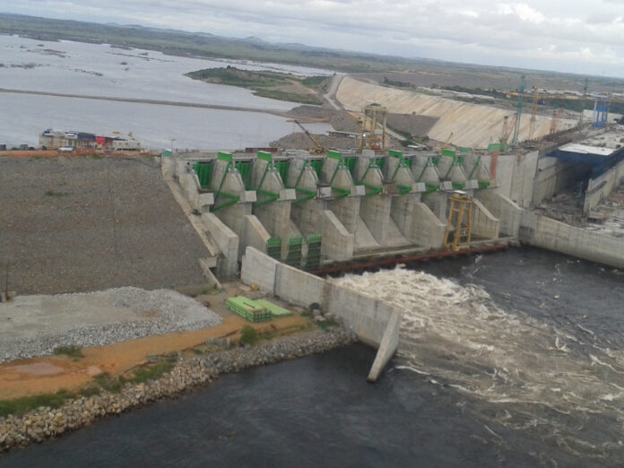 El objetivo es elevar la capacidad de generación hasta 2.640 MW mediante la recuperación de Tocoma y modernización de Macagua