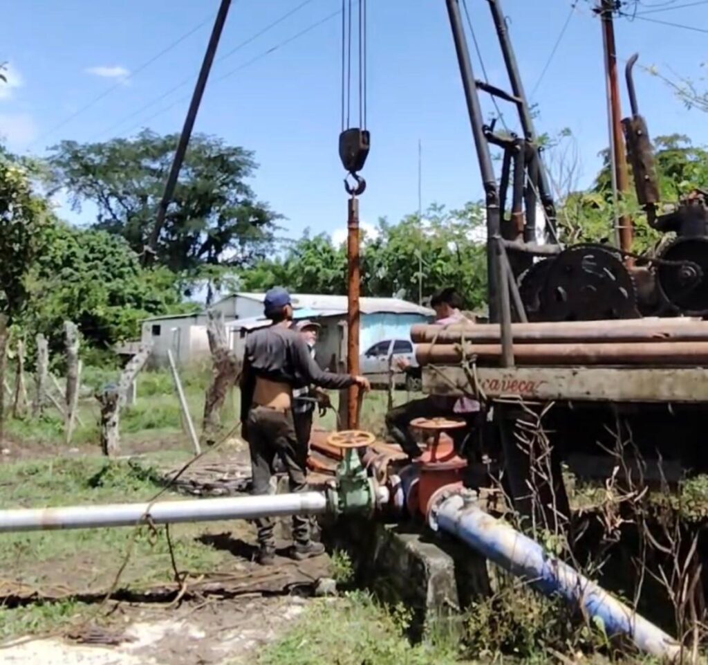 2) El Ceibal ahora cuenta con un pozo profundo