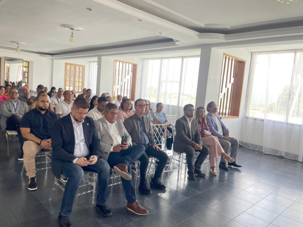 Hubo nutrida asistencia de participantes