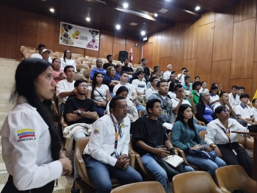 Participaron profesionales del área, estudiantes universitarios, docentes y productores agroalimentarios del rubro cárnico de la región yaracuyana