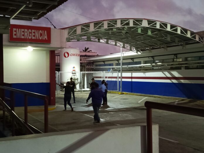 Permanecen recluidos en el principal centro de salud de la ciudad sanfelipeña